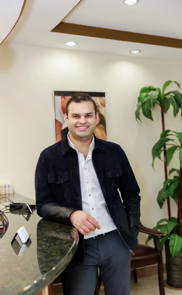 Dr. Fahad Warriach Implantologist